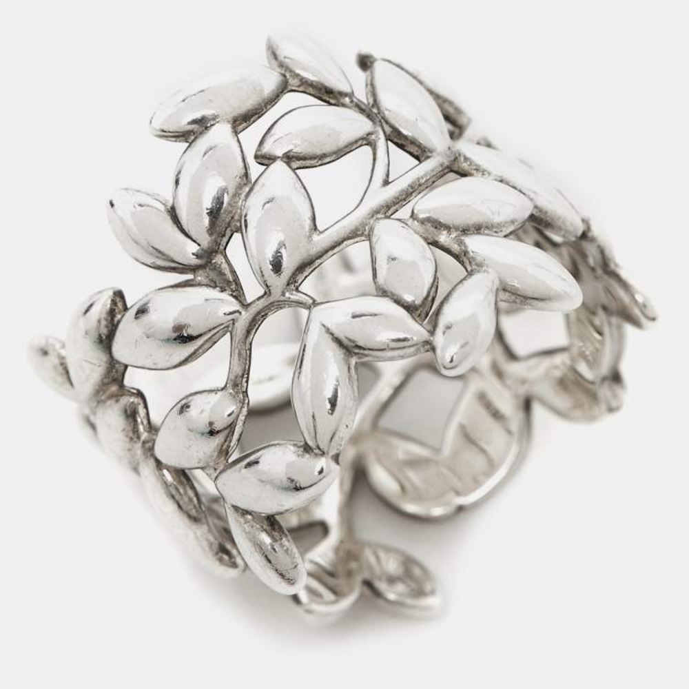 Tiffany’s silver ring! Great condition. Authentic. Size 7